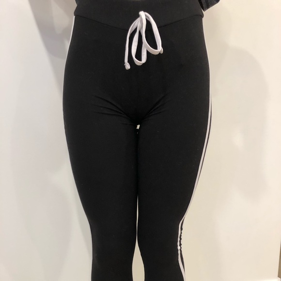 Stretchy Leggings - Picture 2 of 5